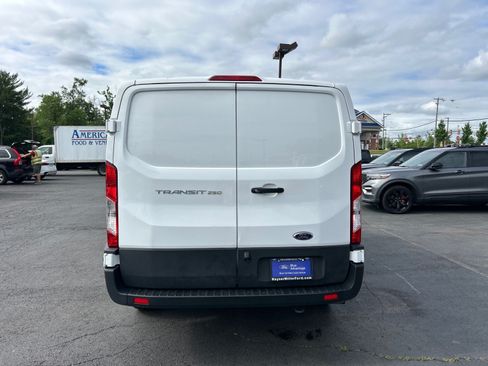 Certified 2023 Ford Transit 250 Low Roof RWD image 7
