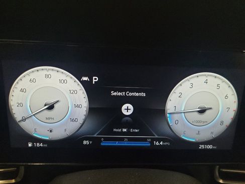 Used 2023 Hyundai Elantra SEL w/ Convenience Package FWD image 23