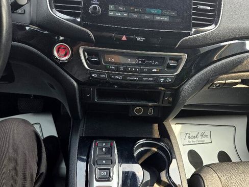 Used 2021 Honda Passport Touring image 23