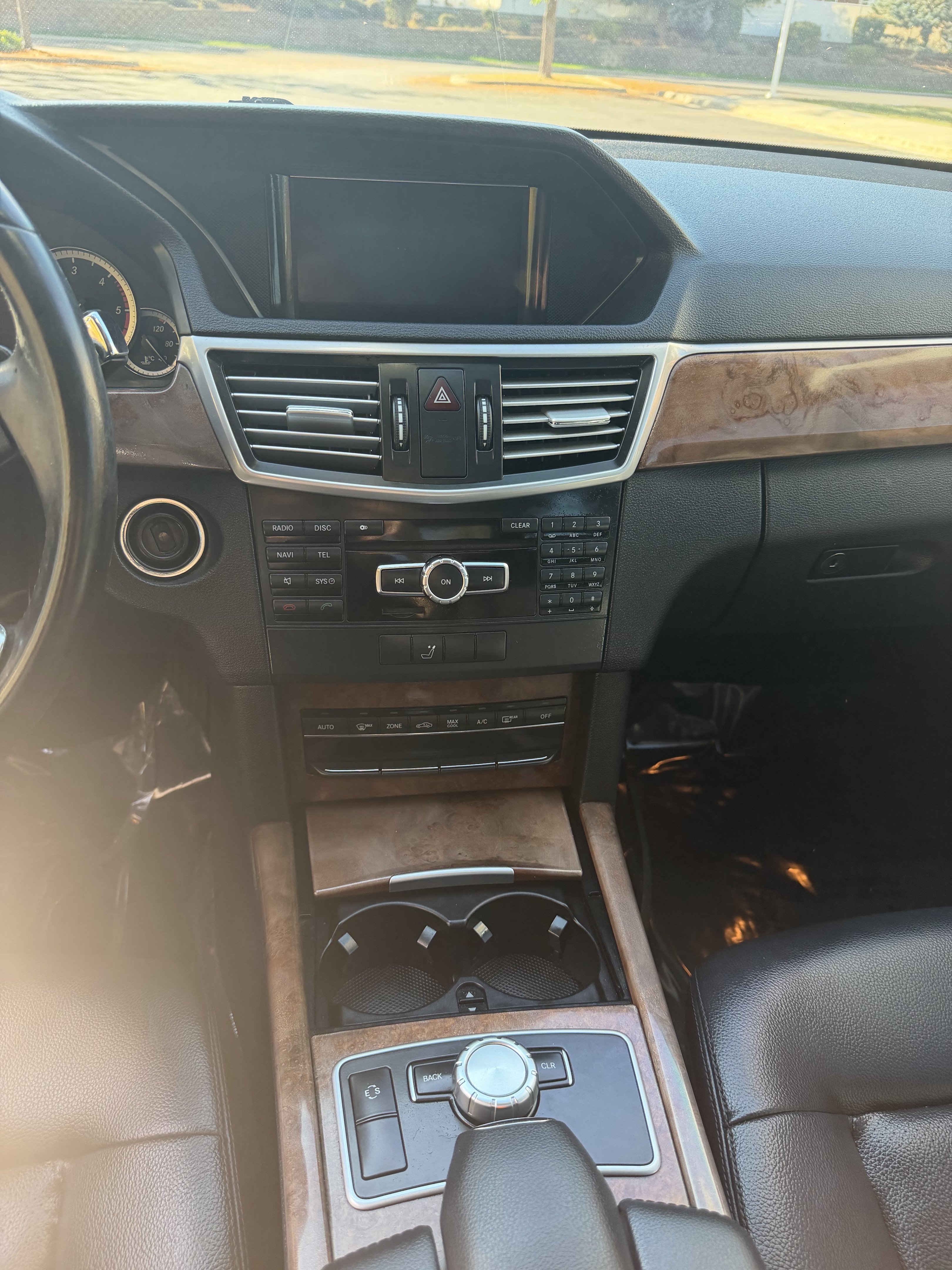 Used 2013 Mercedes-Benz E 350 BlueTEC Sedan image 21