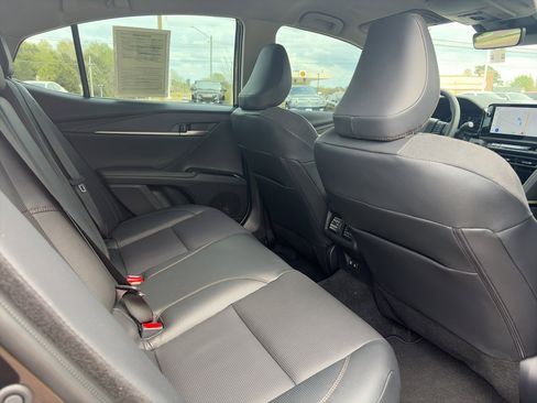 Used 2026 Toyota Camry XLE FWD image 17