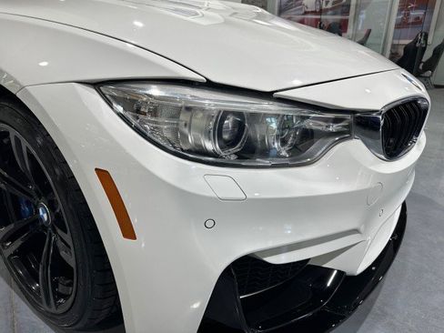 Used 2015 BMW M4 Coupe RWD image 19