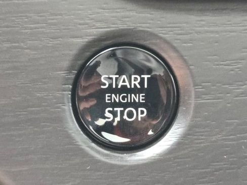 New 2025 Nissan Murano SL image 15