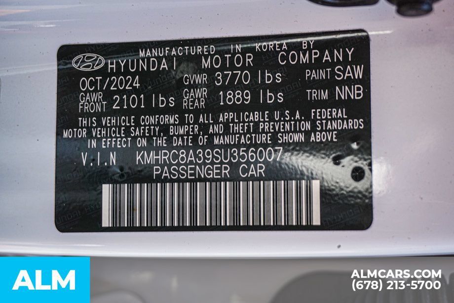 Used 2025 Hyundai Venue SEL FWD image 55