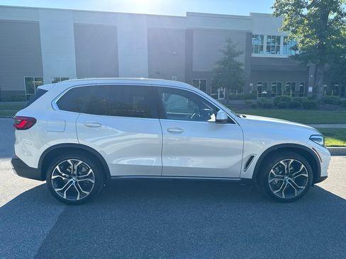 Used 2020 BMW X5 xDrive40i w/ Premium Package AWD/4WD image 8