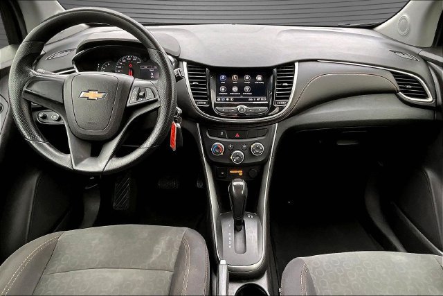 Used 2018 Chevrolet Trax LS FWD image 7