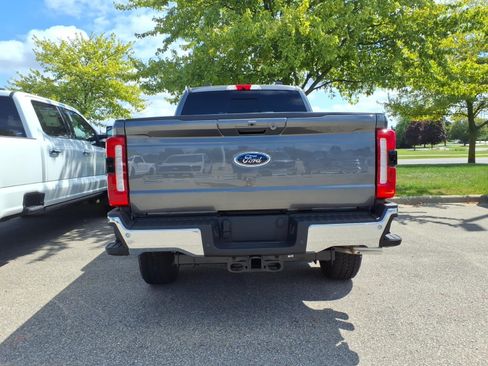 New 2026 Ford F350 XLT w/ XLT Premium Package AWD/4WD image 7