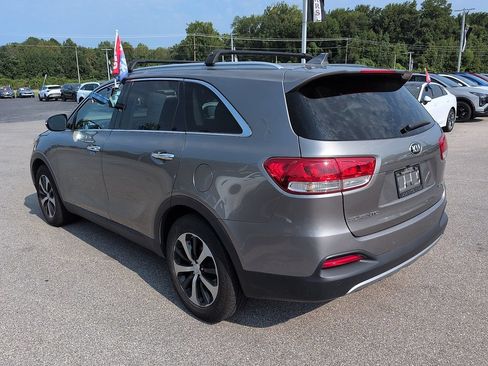 Used 2017 Kia Sorento EX w/ EX V6 Premium Package FWD image 5