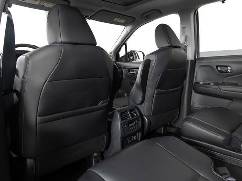 Used 2022 Honda Pilot Touring image 20