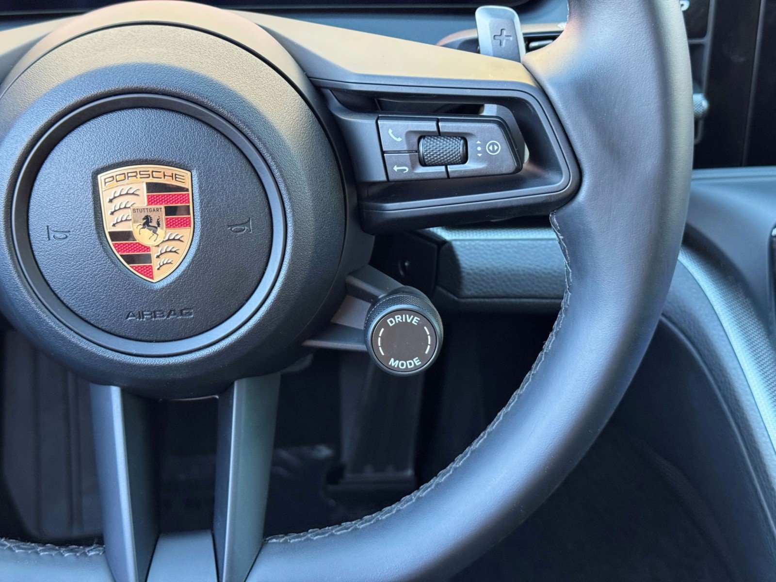 Used 2024 Porsche Panamera w/ Premium Package RWD image 22