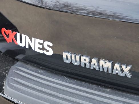 Used 2023 Chevrolet Tahoe LT image 23