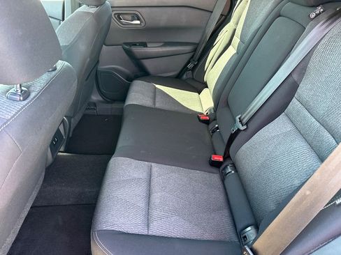 Used 2025 Nissan Rogue SV image 20