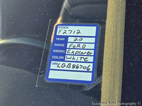 Used 2020 Ford Explorer Limited image 39