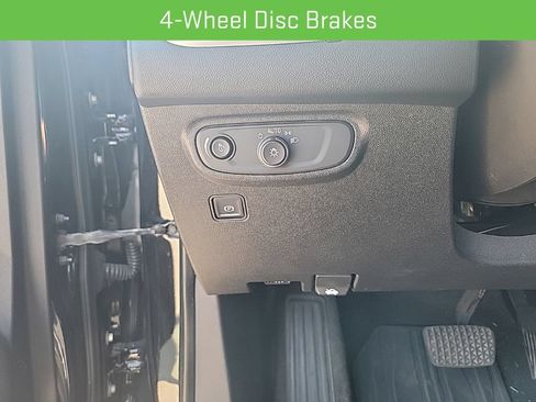 Used 2018 GMC Terrain SLE w/ Driver Convenience Package FWD image 21