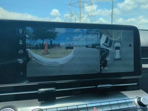 New 2026 Hyundai Kona Limited FWD image 26