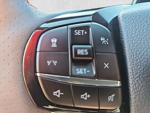 New 2026 Ford Explorer ST-Line w/ ST-Line Street Pack image 23