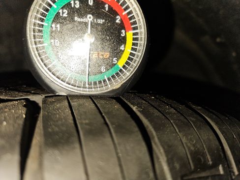 Used 2019 Ford Mustang Premium image 27