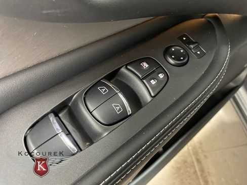 Used 2021 Nissan Murano SL w/ SL Moonroof Package image 20