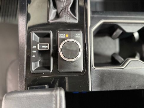 Used 2023 Toyota Tundra SR5 w/ SR5 Convenience Package image 17