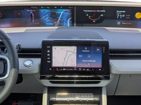 New 2026 Lincoln Nautilus Premier w/ Equipment Group 102A AWD/4WD image 20