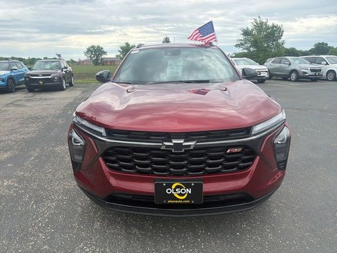 Used 2024 Chevrolet Trax RS w/ Driver Confidence Package FWD image 8