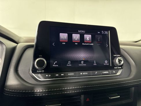 Certified 2023 Nissan Rogue SV image 6