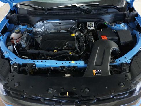 Used 2024 Chevrolet Trax RS w/ Sunroof Package image 13