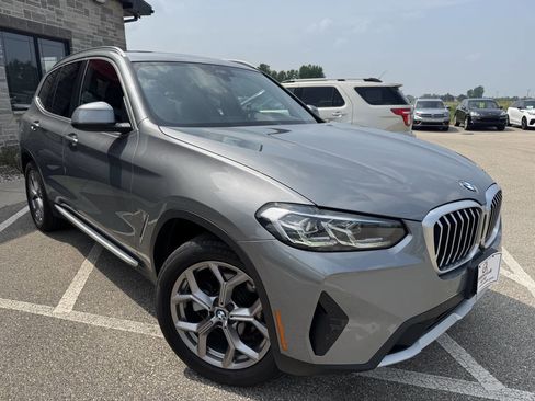 Used 2023 BMW X3 xDrive30i image 3