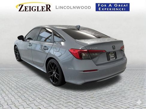 Used 2024 Honda Civic Sport image 4
