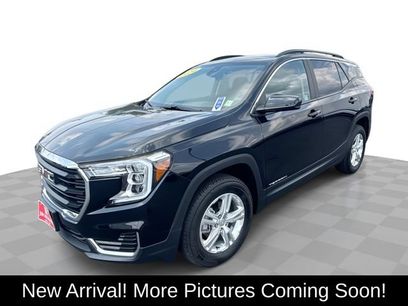 Used 2024 GMC Terrain SLE w/ Driver Convenience Package