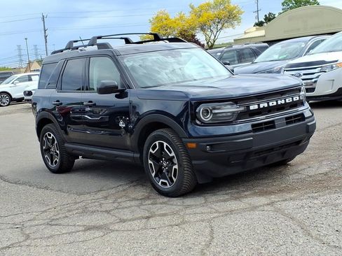Used 2021 Ford Bronco Sport Outer Banks w/ Outer Banks Package AWD/4WD image 7