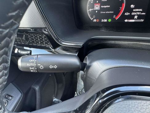 Used 2023 Honda CR-V EX-L image 38