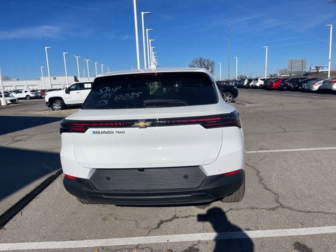 New 2026 Chevrolet Equinox EV LT image 4