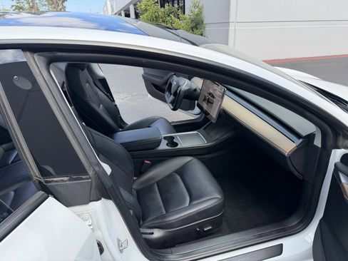 Used 2023 Tesla Model 3 Standard Range RWD image 17