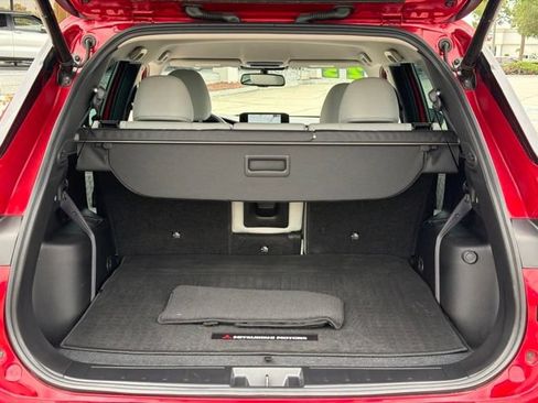 Used 2023 Mitsubishi Outlander SEL FWD image 5