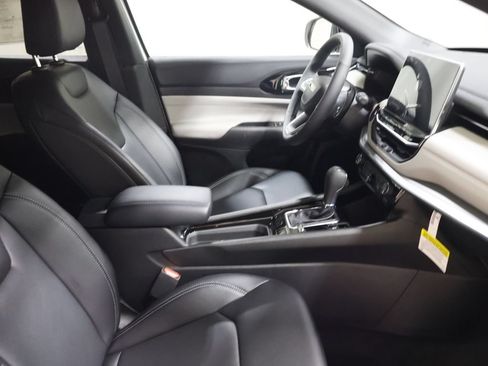 New 2026 Jeep Compass Limited AWD/4WD image 17