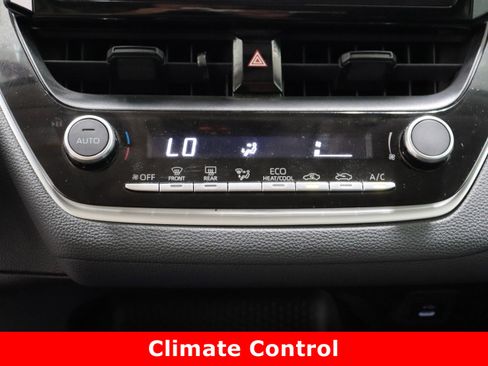 Used 2024 Toyota Corolla LE image 18