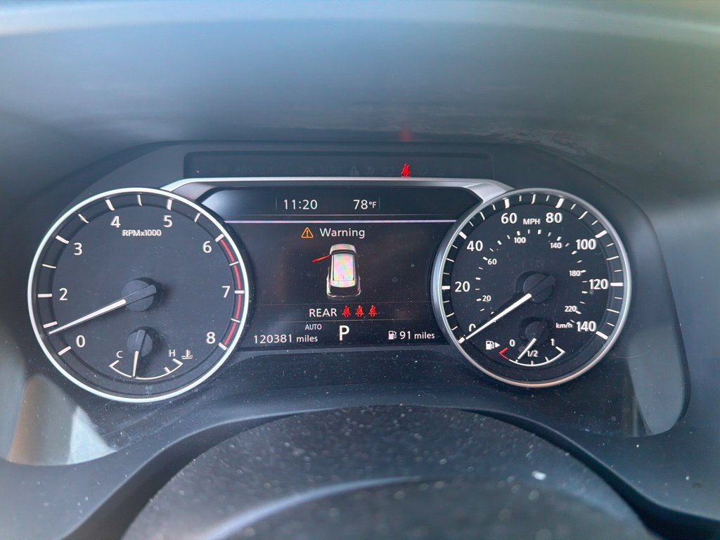 Used 2021 Nissan Rogue SV AWD/4WD image 3