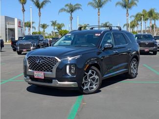 Used 2022 Hyundai Palisade Calligraphy video 1