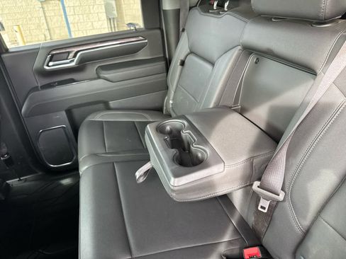 Used 2024 Chevrolet Silverado 2500 LTZ image 31