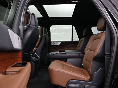 Used 2024 Lincoln Navigator L Reserve w/ Equipment Group 201A AWD/4WD image 22
