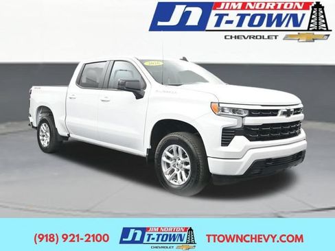 Used 2026 Chevrolet Silverado 1500 RST AWD/4WD image 1