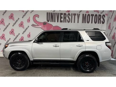 Used 2023 Toyota 4Runner SR5 Premium w/ Moonroof Package RWD image 8