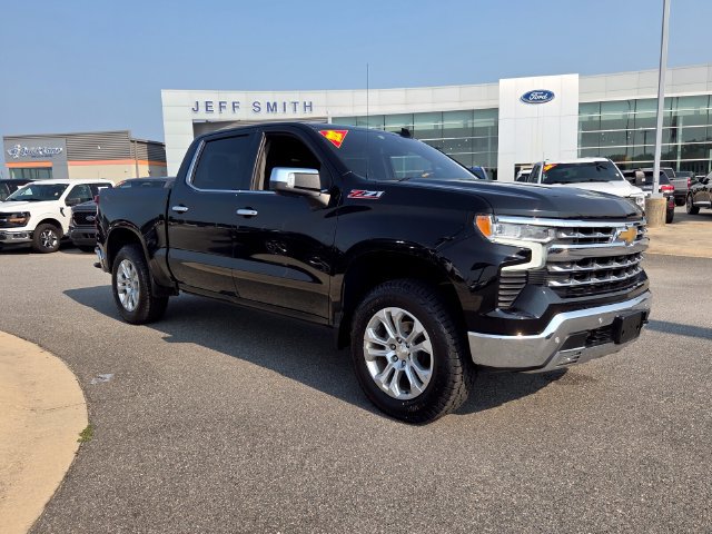 Used 2022 Chevrolet Silverado 1500 LTZ AWD/4WD image 1