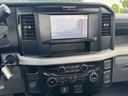 New 2025 Ford F350 XL w/ XL Driver Assist Package RWD image 23