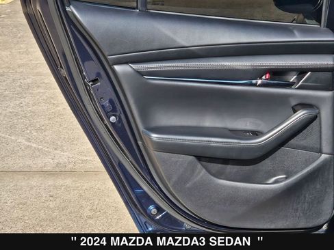 Used 2024 MAZDA MAZDA3 s FWD image 18