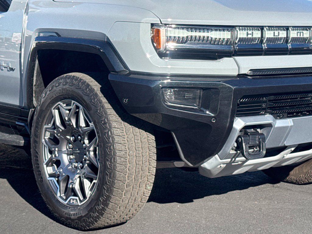 Used 2024 GMC Hummer EV 3X AWD/4WD image 2