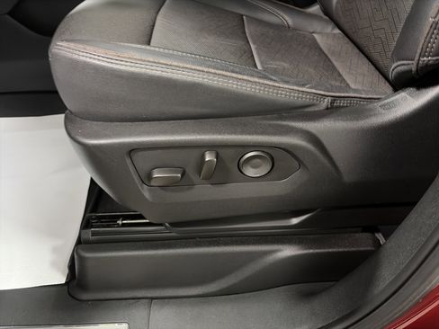 Used 2023 Chevrolet Tahoe High Country image 13