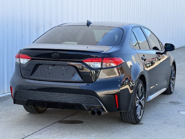Certified 2022 Toyota Corolla SE FWD image 4