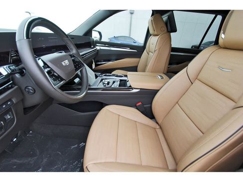 New 2026 Cadillac Escalade Luxury AWD/4WD image 6